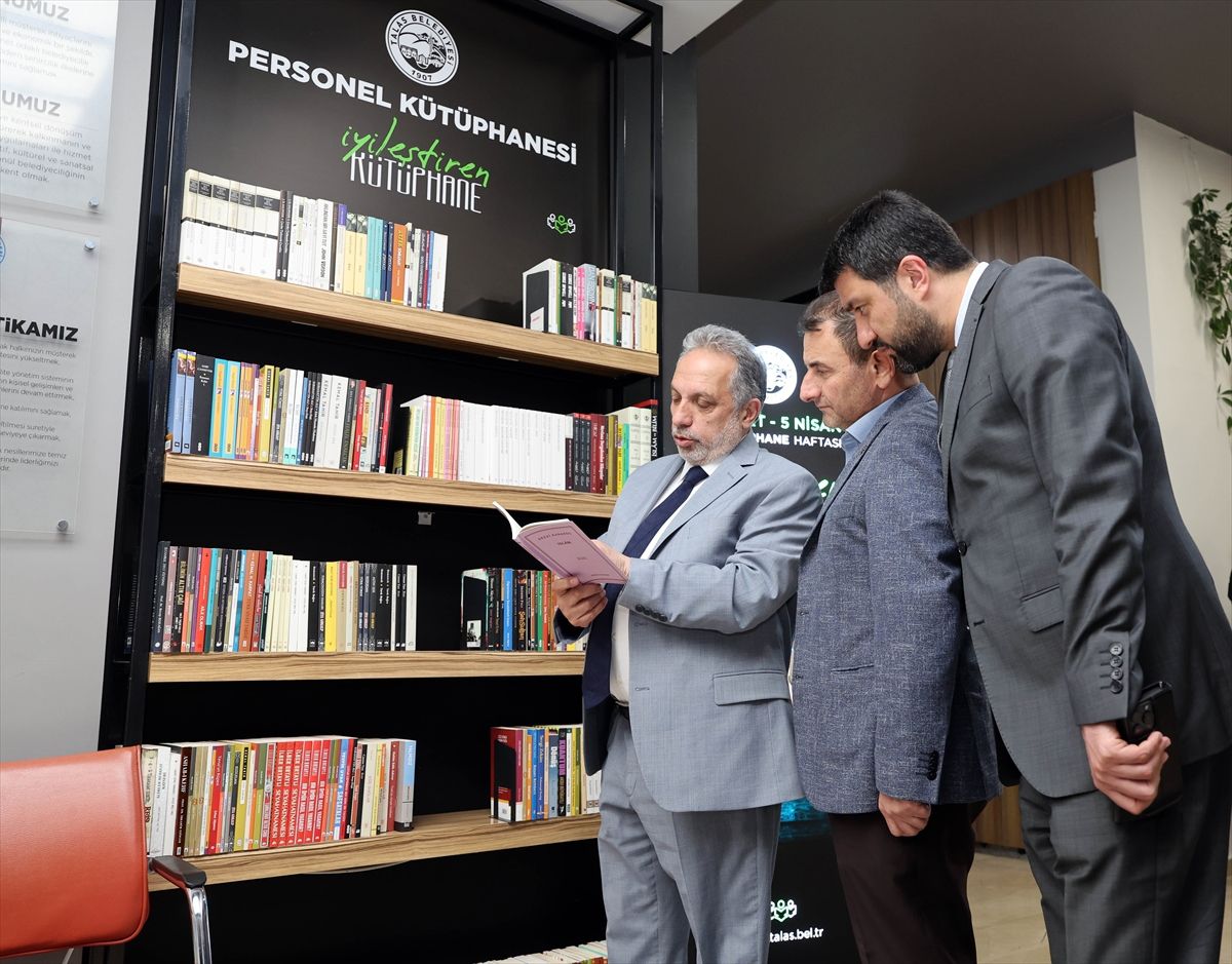 Talas Belediyesi, personeli için kütüphane kurdu