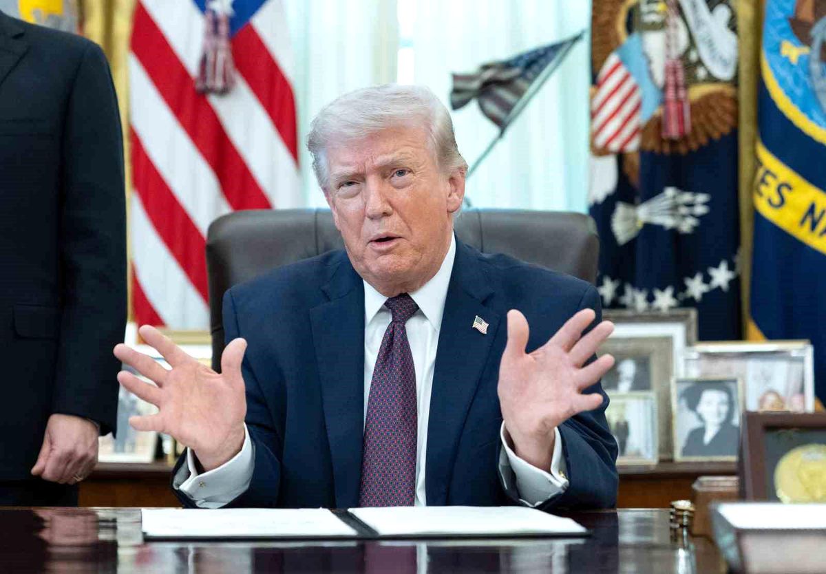 Trump: "ABD, İran'dan hızlı bir şekilde çıkacak ve gerekirse geri dönecek"