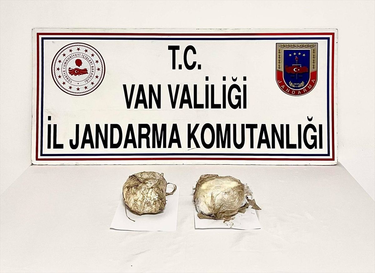 Van'da 5 kilo 350 gram uyuşturucu ele geçirildi