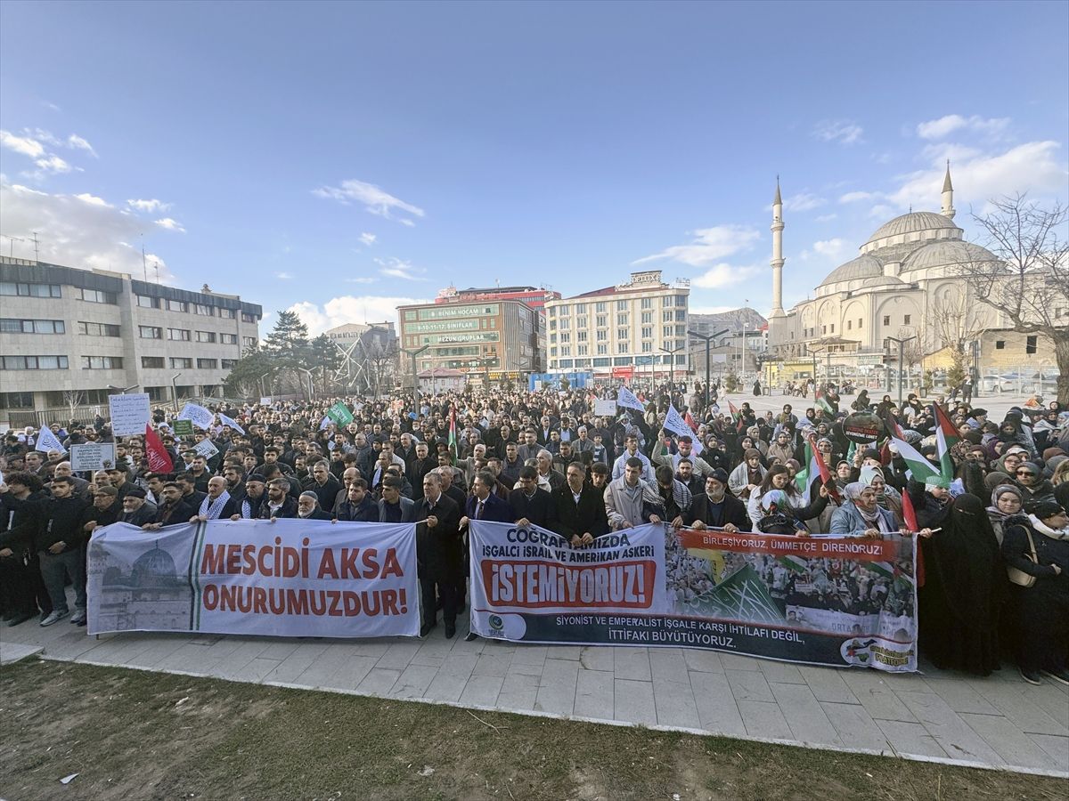 Van'da Gazze'ye destek yürüyüşü yapıldı