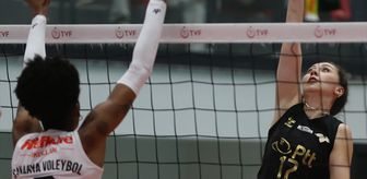 Voleybolda Kadınlar 1. Lig final etabı Alanya'da devam ediyor