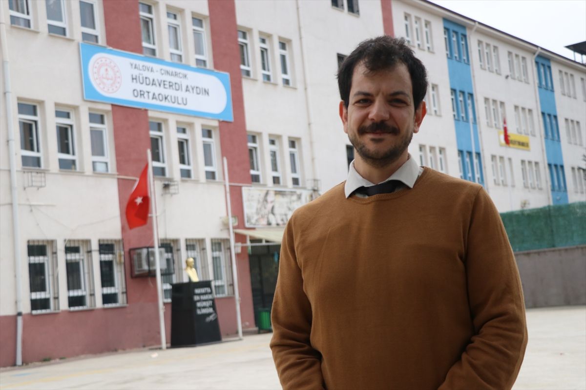 Yalova'da boğazına şeker kaçan öğrenci Heimlich manevrasıyla kurtarıldı