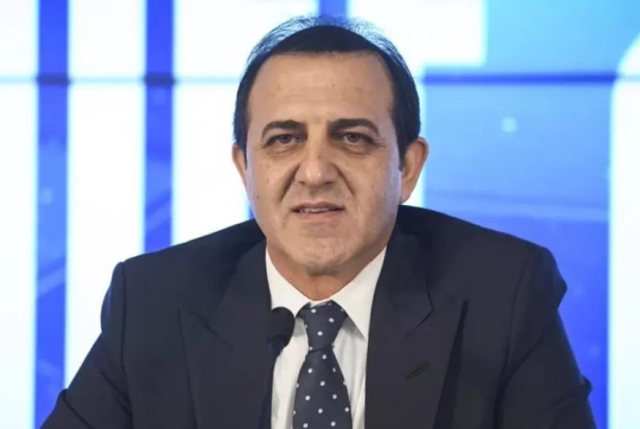 abdullah kavukcudan icardinin ebc4d2214d 1831 1 m