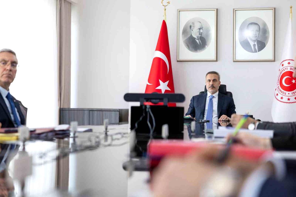 Bakan Fidan "Hürmüz Boğazı'nda durum" konulu çevrimiçi toplantıya katıldı