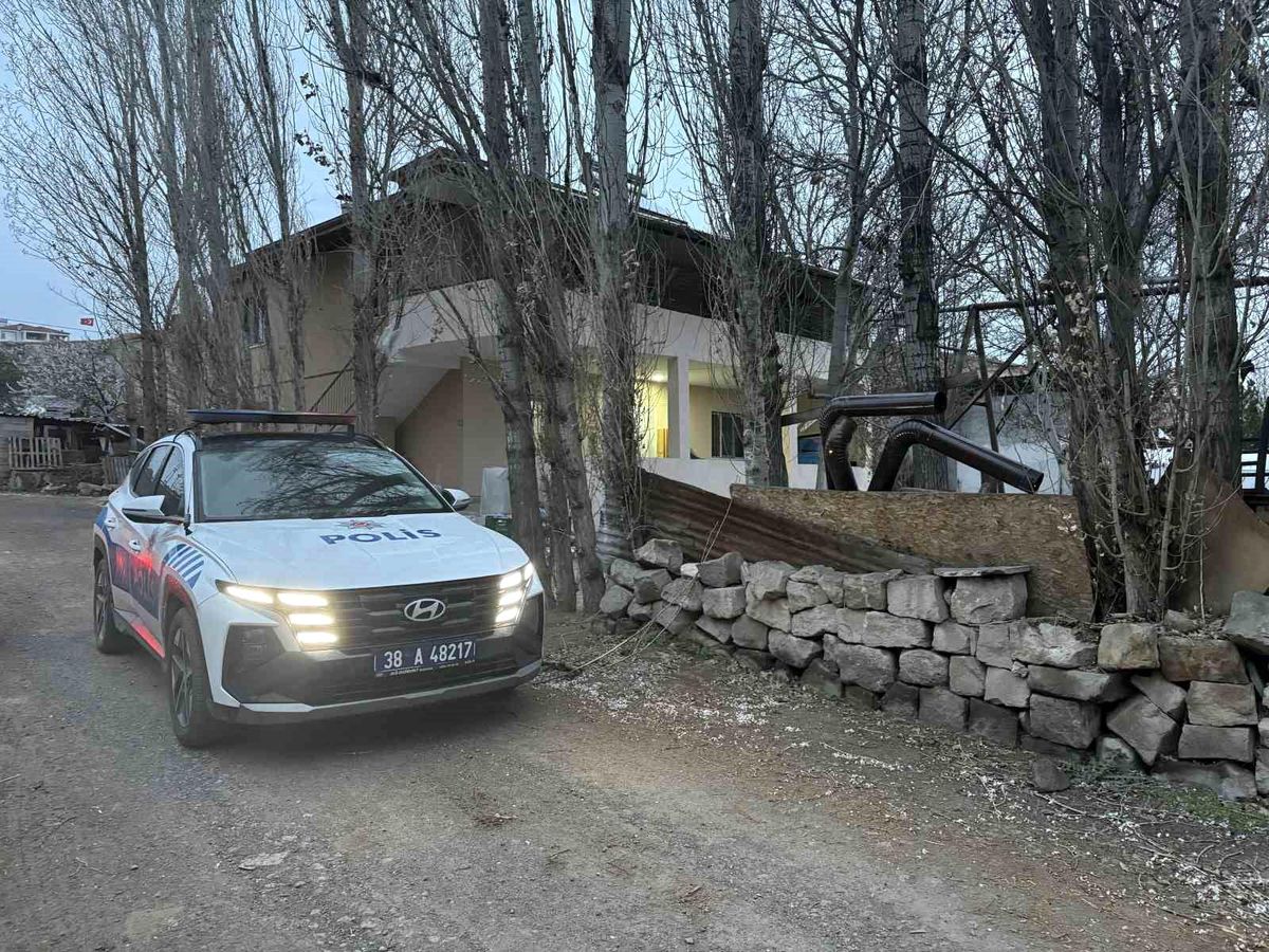Kayseri'de sobadan zehirlenen 2 kardeş hastaneye kaldırıldı