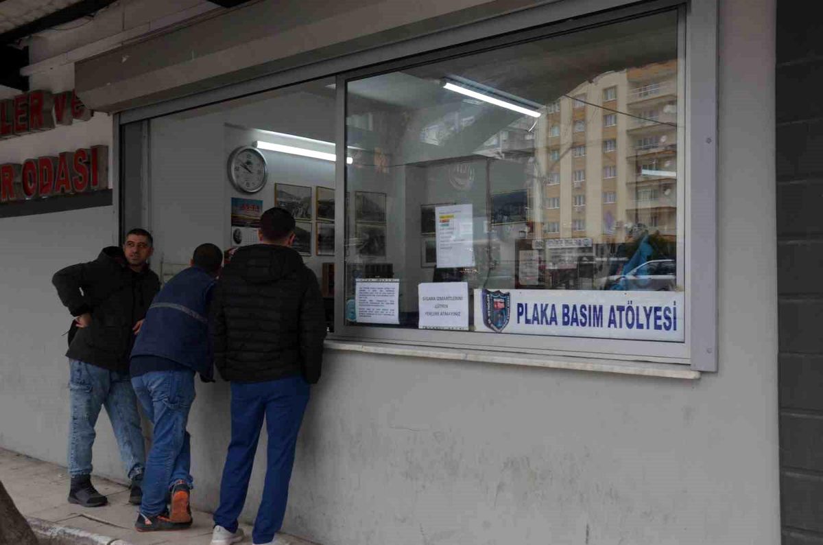 Manisa'da 22 günde 7 bin 500 plaka değişti