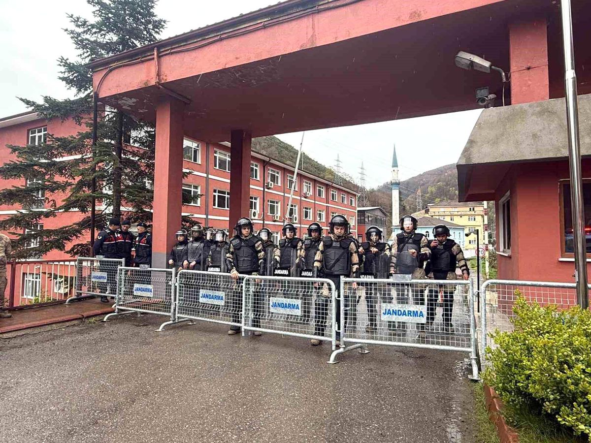 Olaylı seçimin ardından İl Genel Meclisinde 'kapalı oturum'