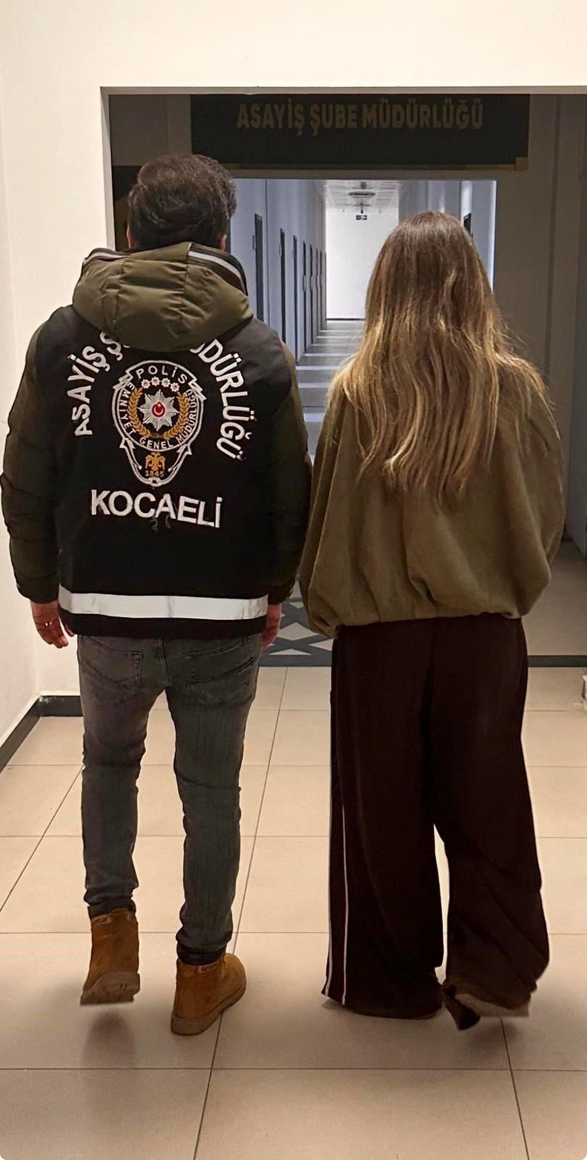 Başkasına ait kredi kartını 35 kez kullandı, Kocaeli'de sahte kimlikle yakalandı