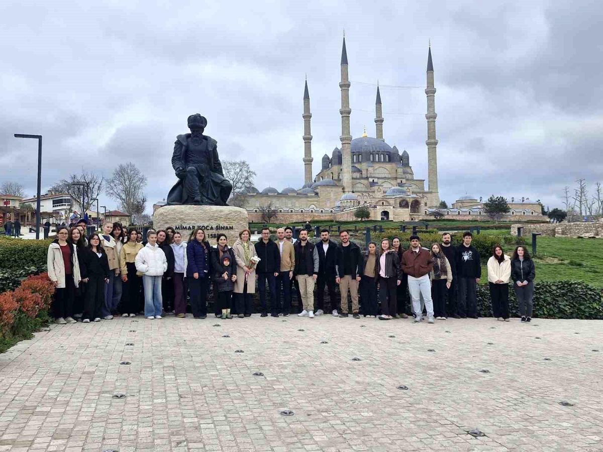 Edirne'de genç mimar adayları Mimar Sinan'ın izinde