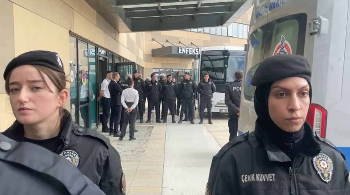 Mustafa Bozbey'in de aralarında bulunduğu 57 şüpheli adliyeye sevk edildi