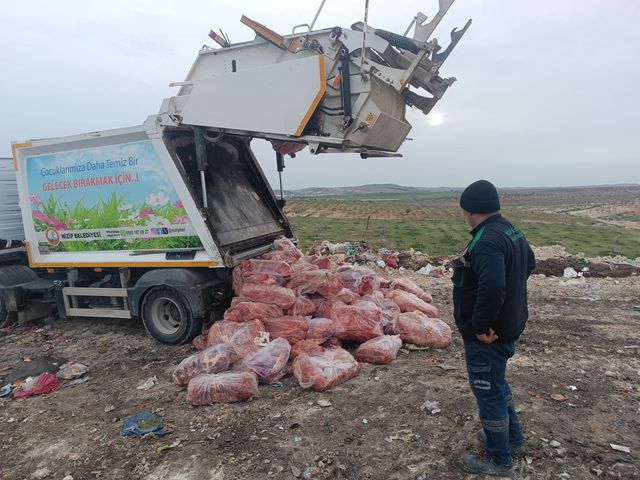 uygunsuz kosullarda tasinan 1 6 ton sakatat i 4 19712974 o