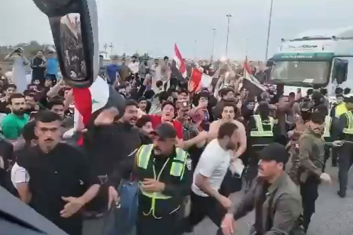 40 yıl sonra Dünya Kupası'na katılınca krallar gibi karşılandılar