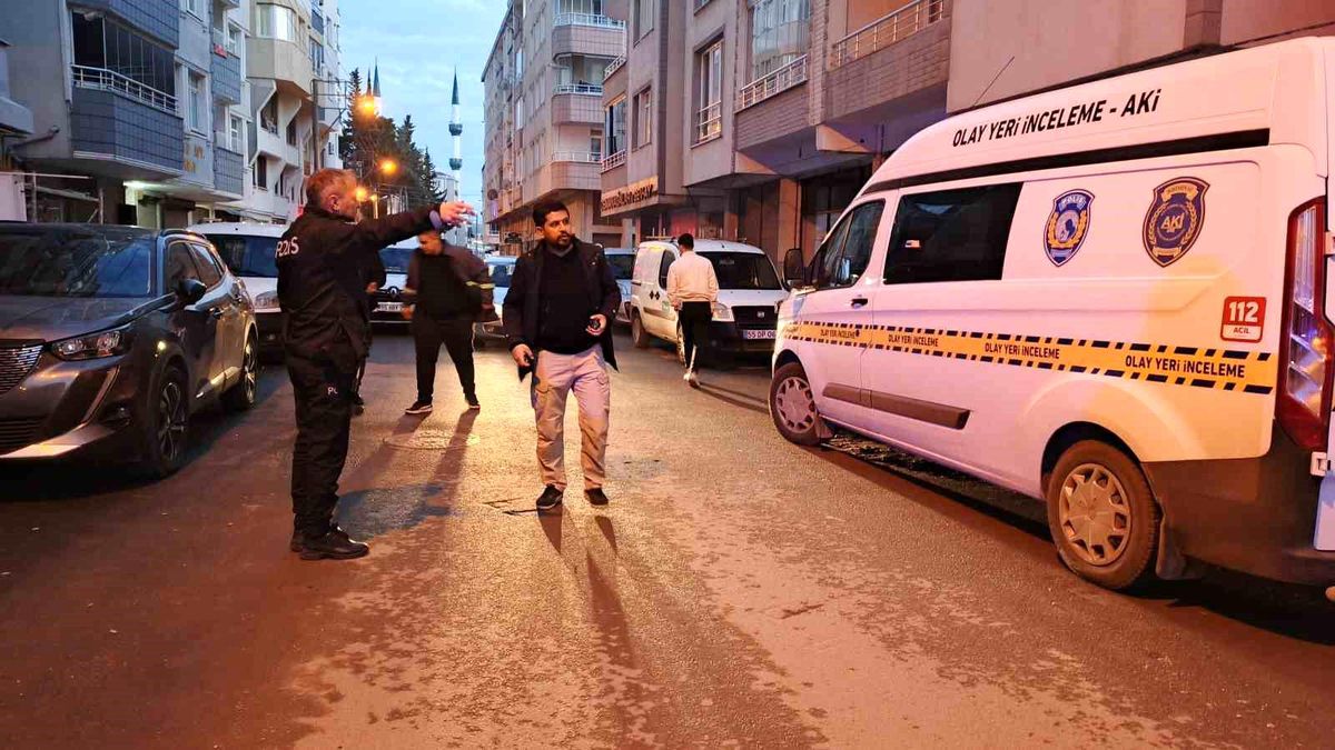 Bafra'da bıçaklı kavga: 1 yaralı