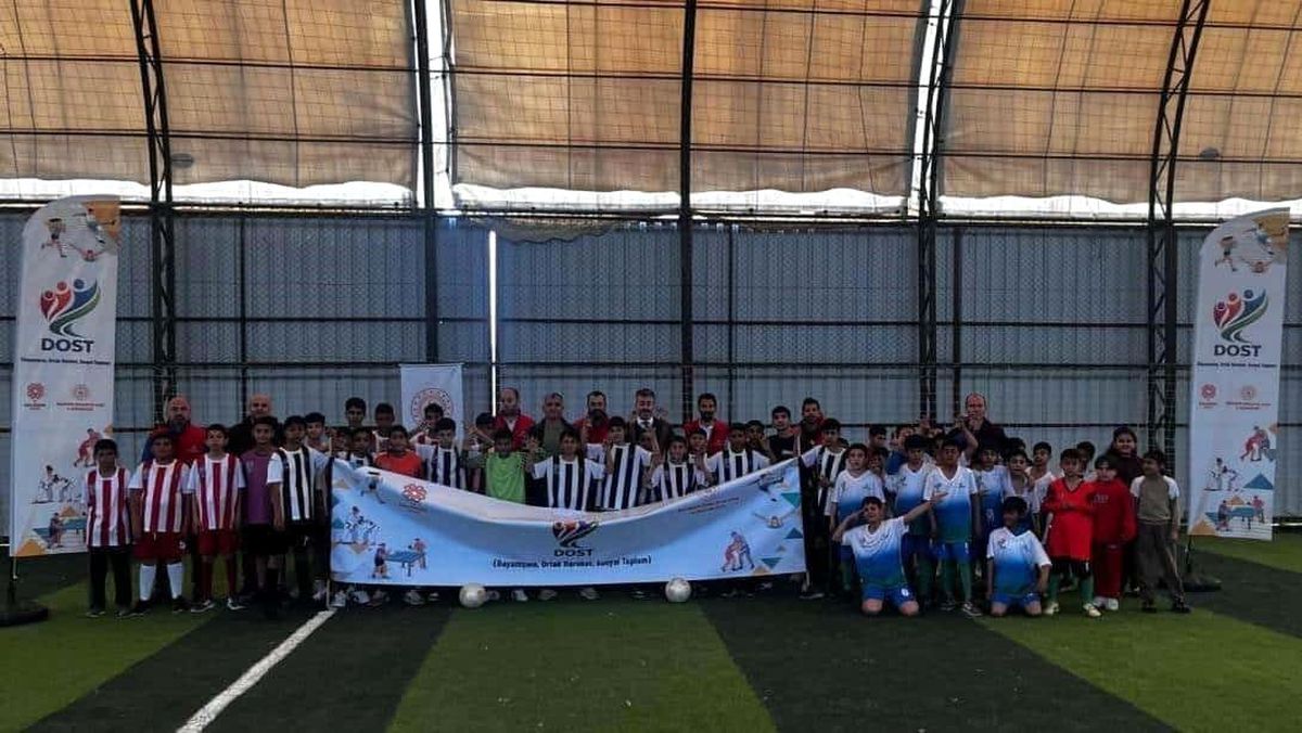Burhaniye'de Roman Çocuklar İçin Spor Seçmeleri Gerçekleşti