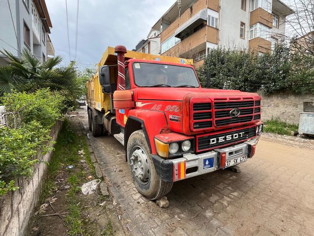 calisir halde birakilan hafriyat kamyonu hare 5 19716133 o