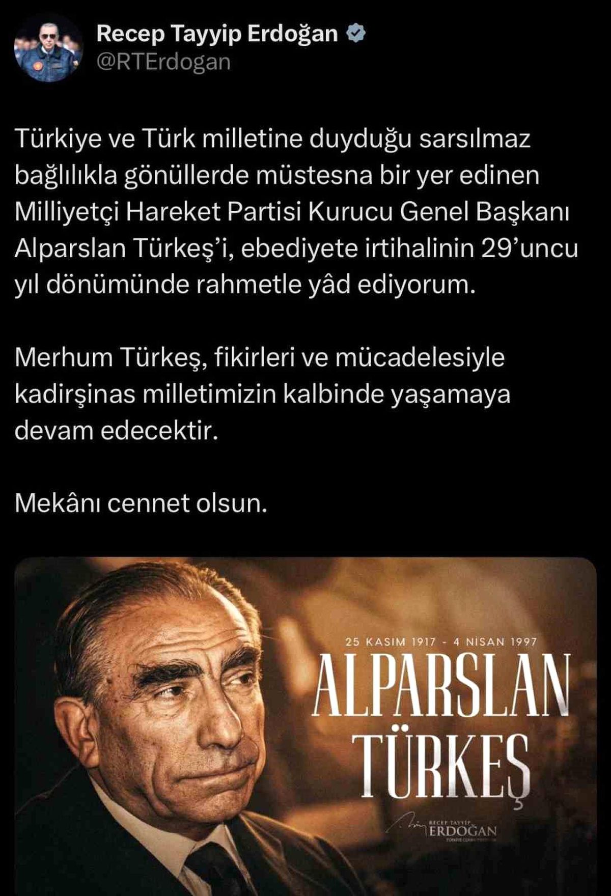 Cumhurbaşkanı Erdoğan, Alparslan Türkeş'i vefatının 29'uncu yıl dönümünde andı