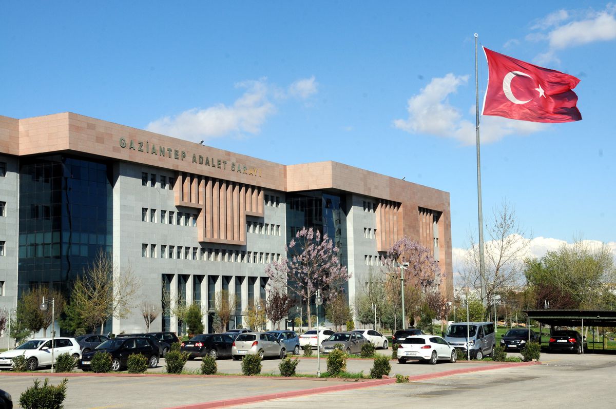 Gaziantep Adliyesi'nde operasyon; 15 gözaltı