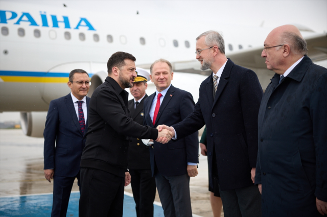 ukrayna lideri zelenski istanb 19716273 2954 2 m