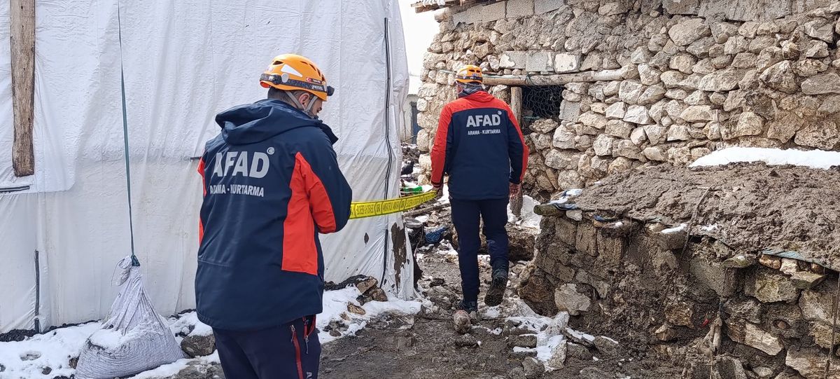 Van'da 5.2 büyüklüğünde deprem
