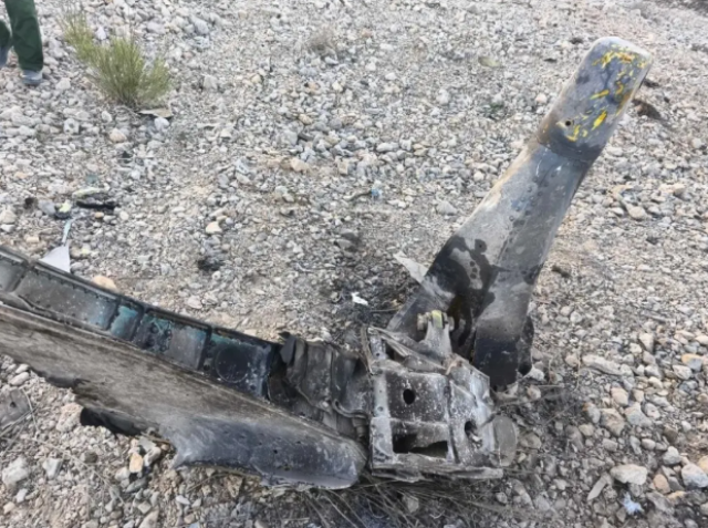 ABD, İran'da düşürülen F-15 savaş uçağının 2 pilotunu operasyonla kurtardı 4 abd iranda dusurulen f 15 sava 19717648 1902 2 m