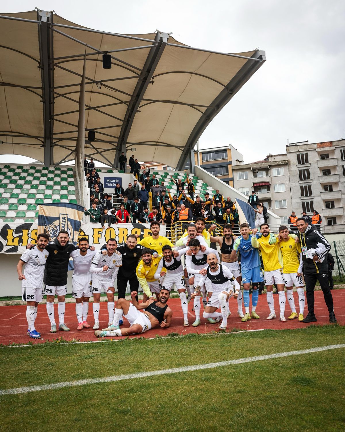 Aliağa Futbol, Kırklarelispor'u Son Dakika Golüyle Mağlup Etti