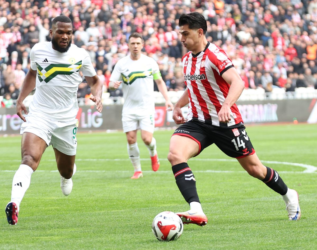 Sivasspor, Esenler Erokspor'a mağlup oldu