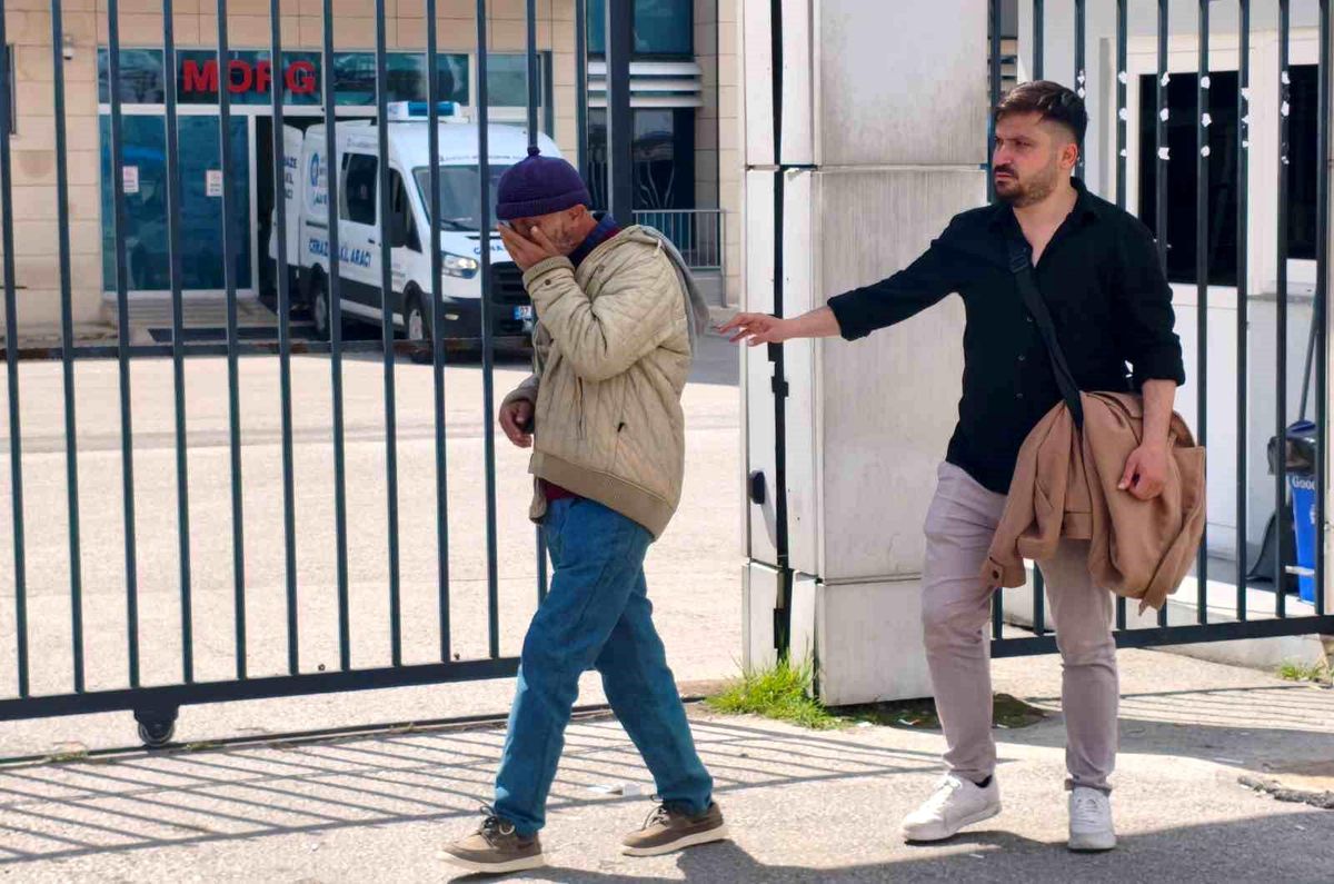 Feci kazada hayatını kaybeden gençlerin cenazeleri gözyaşları içinde teslim alındı