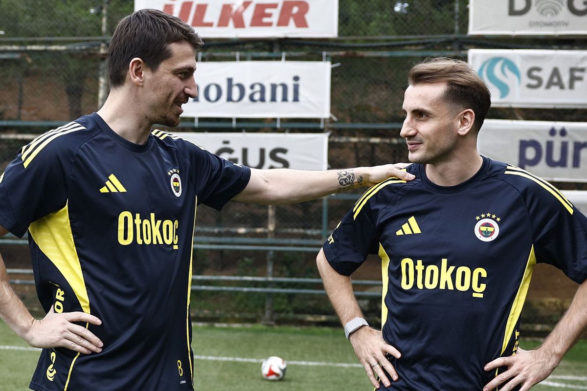 Fenerbahçe'de Beşiktaş derbisi öncesi büyük sürpriz