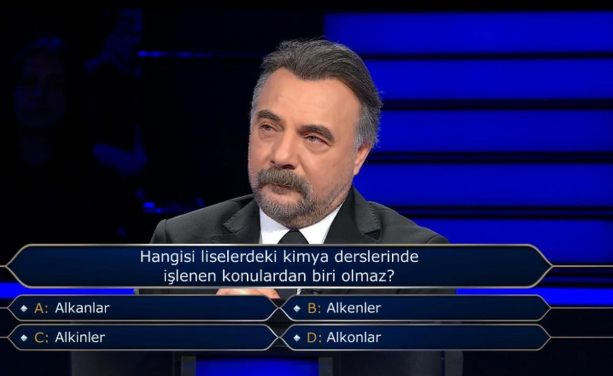 Hangisi liselerdeki kimya derslerinde işlenen konulardan biri olmaz?