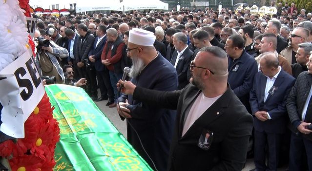 “Kürt Ahmet” lakaplı Ahmet Turgut son yolculuğuna uğurlandı