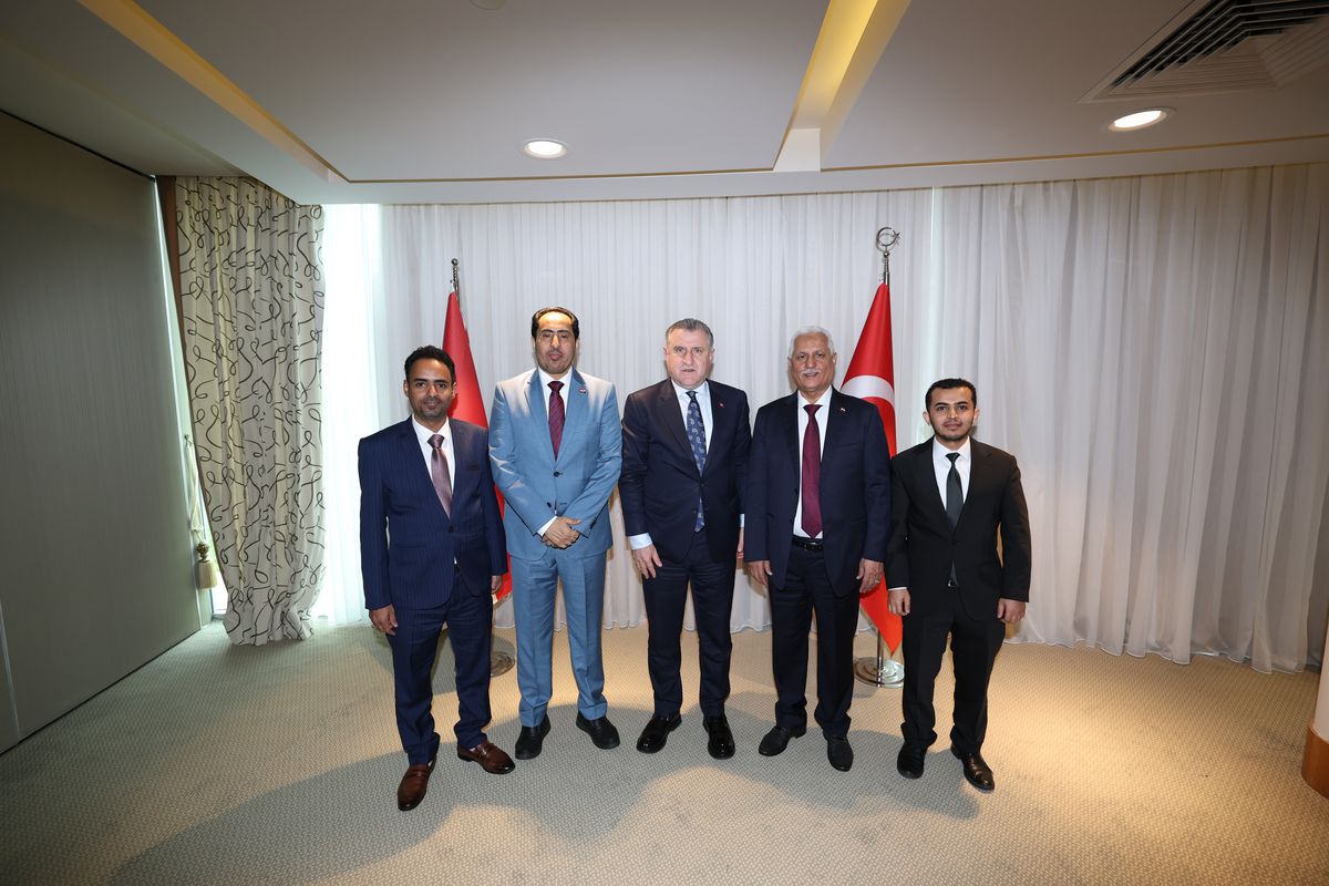 Bakan Bak'tan Antalya'da yoğun spor diplomasisi