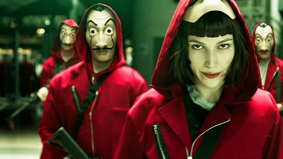 La Casa de Papel'in Tokyo'su Ursula Corbero'dan annelik pozu