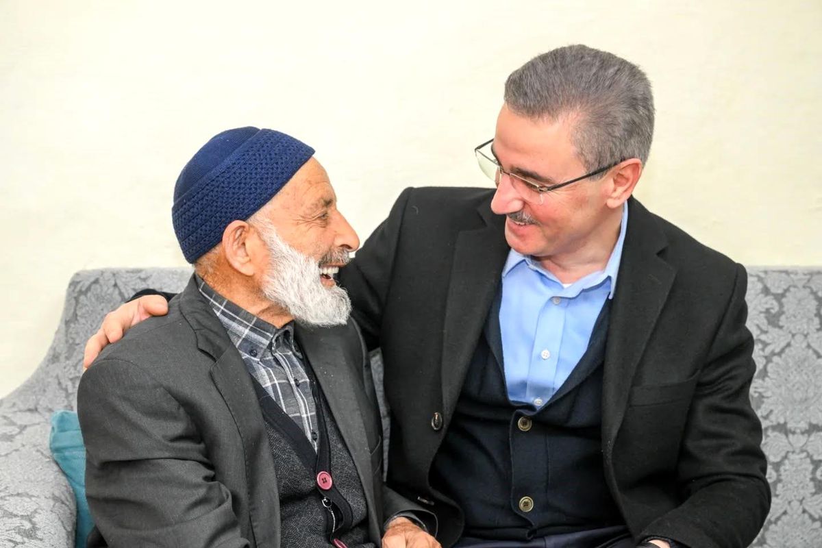 Vali Aydın Baruş ve eşinden vefa ziyaretleri