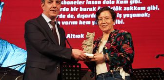 '19. Metin Altıok Şiir Ödülü' şair Elçin Sevgi Suçin'e takdim edildi