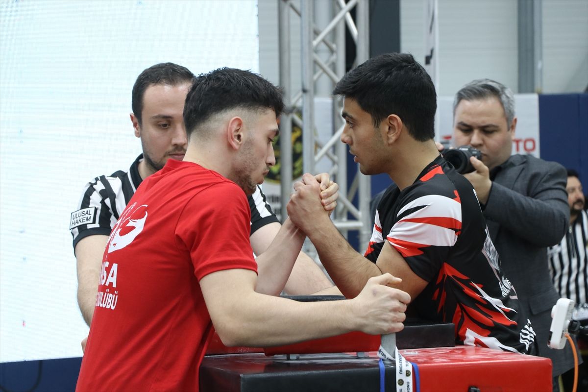 2026 Nurettin Yüksel Türkiye Bilek Güreşi Şampiyonası, Yalova'da başladı