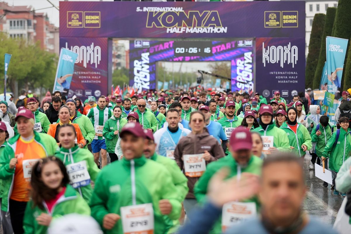 5. Uluslararası Konya Yarı Maratonu koşuldu