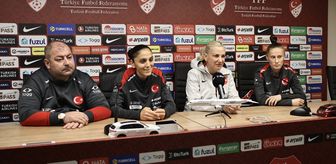 A Milli Kadın Futbol Takımı, İsviçre maçına hazır