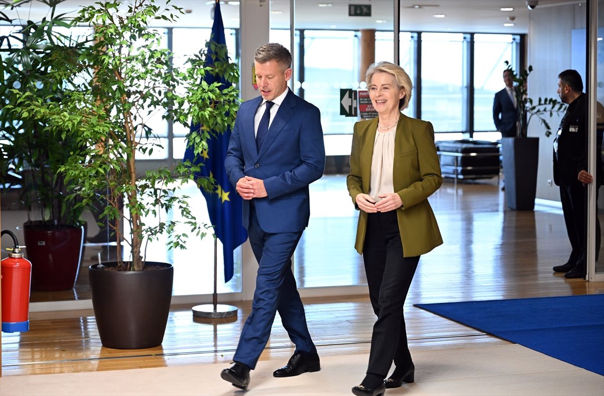 AB Komisyonu Başkanı von der Leyen, Macaristan'ın seçilmiş Başbakanı Magyar'la görüştü