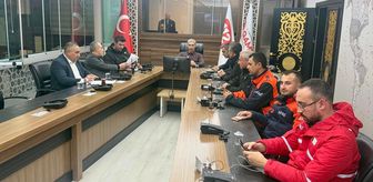 Afyonkarahisar'da kar ve sağanak etkili oluyor
