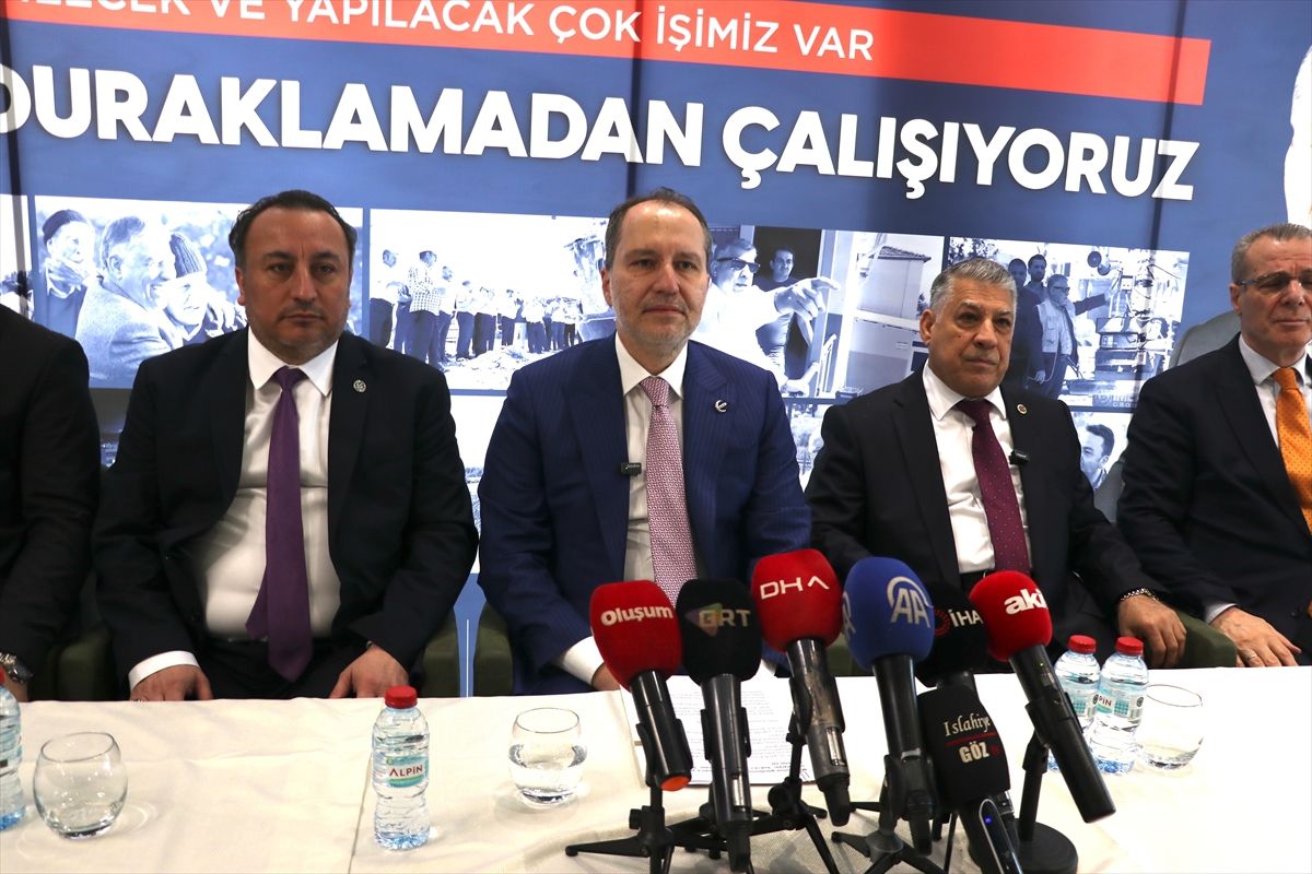 Yeniden Refah Partisi Genel Başkanı Erbakan, Gaziantep'te konuştu Açıklaması