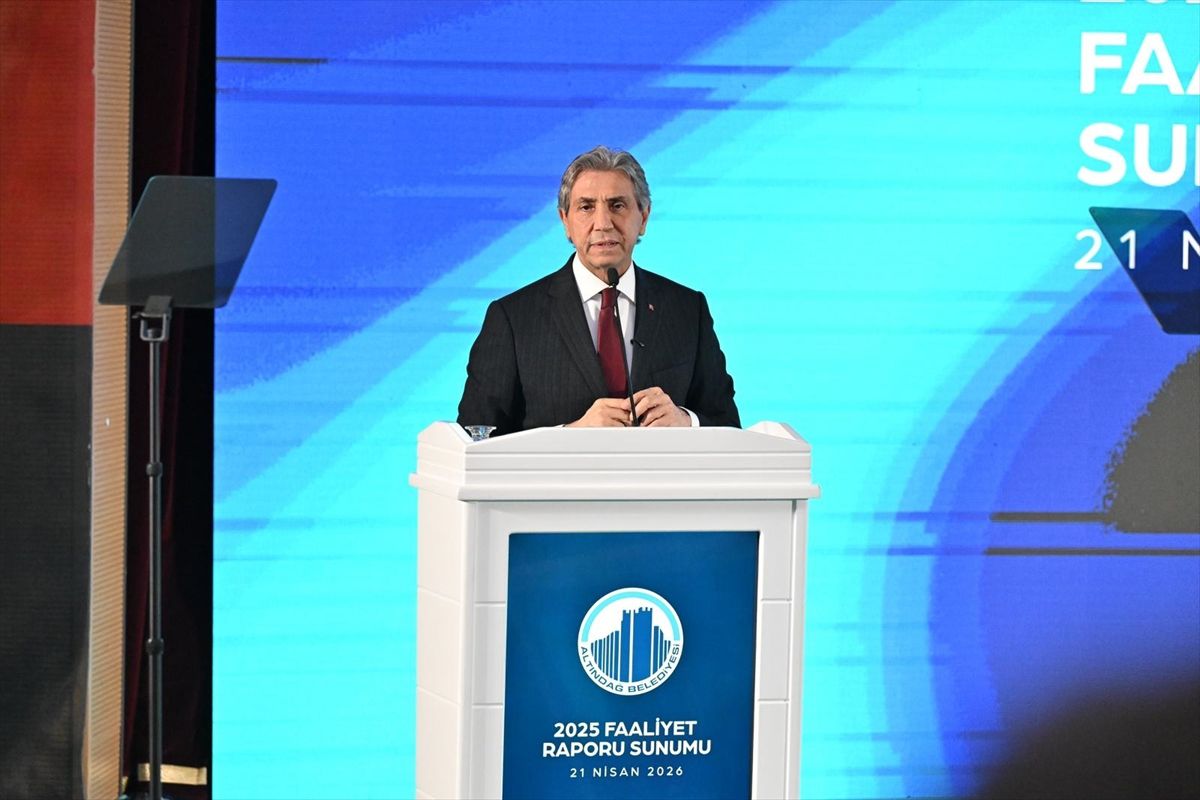 AK Parti Genel Başkan Yardımcısı Demir, Altındağ Belediyesinin faaliyet raporu programına katıldı