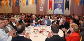 AK Parti İzmir İl Başkanlığı'nca 'Bölgesel Mahalle Başkanları Toplantısı' yapıldı