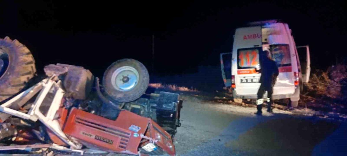 Ambulans traktöre arkadan çarptı: 4 yaralı