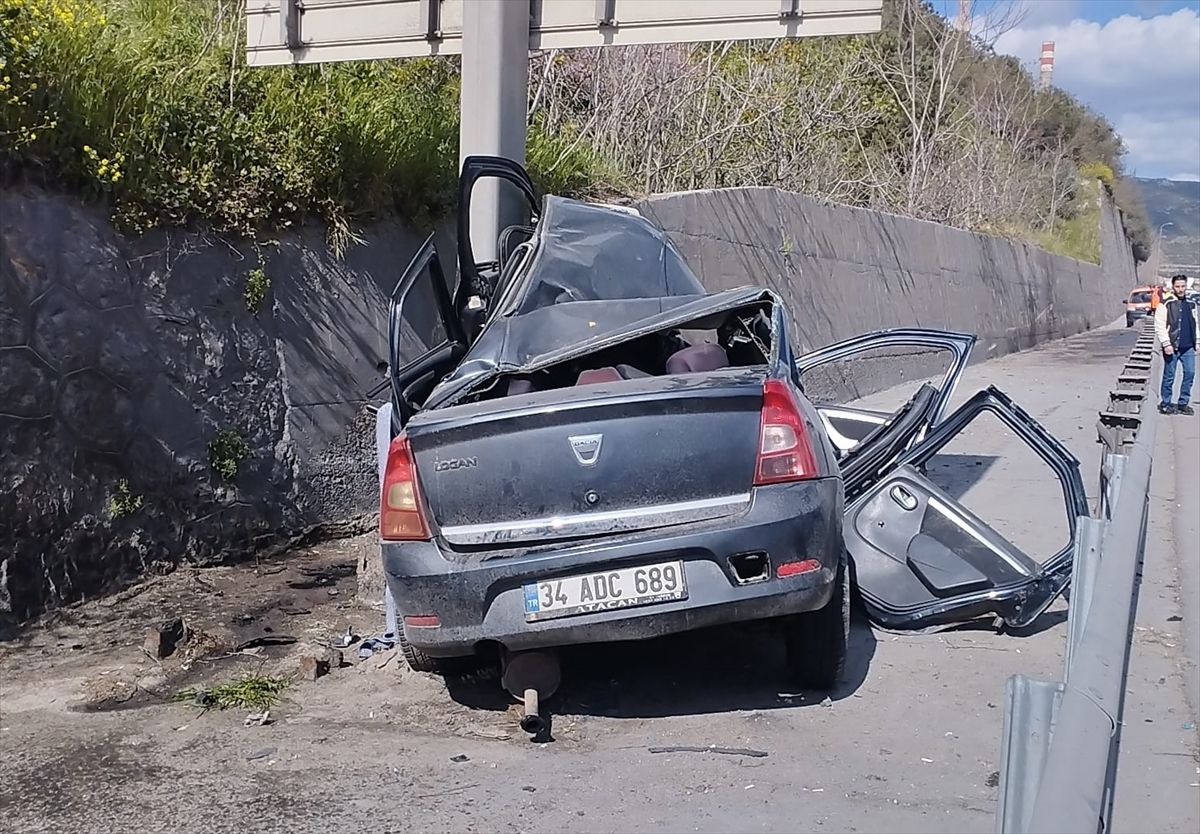 Anadolu Otoyolu'nun Kocaeli kesimindeki kaza ulaşımı aksattı