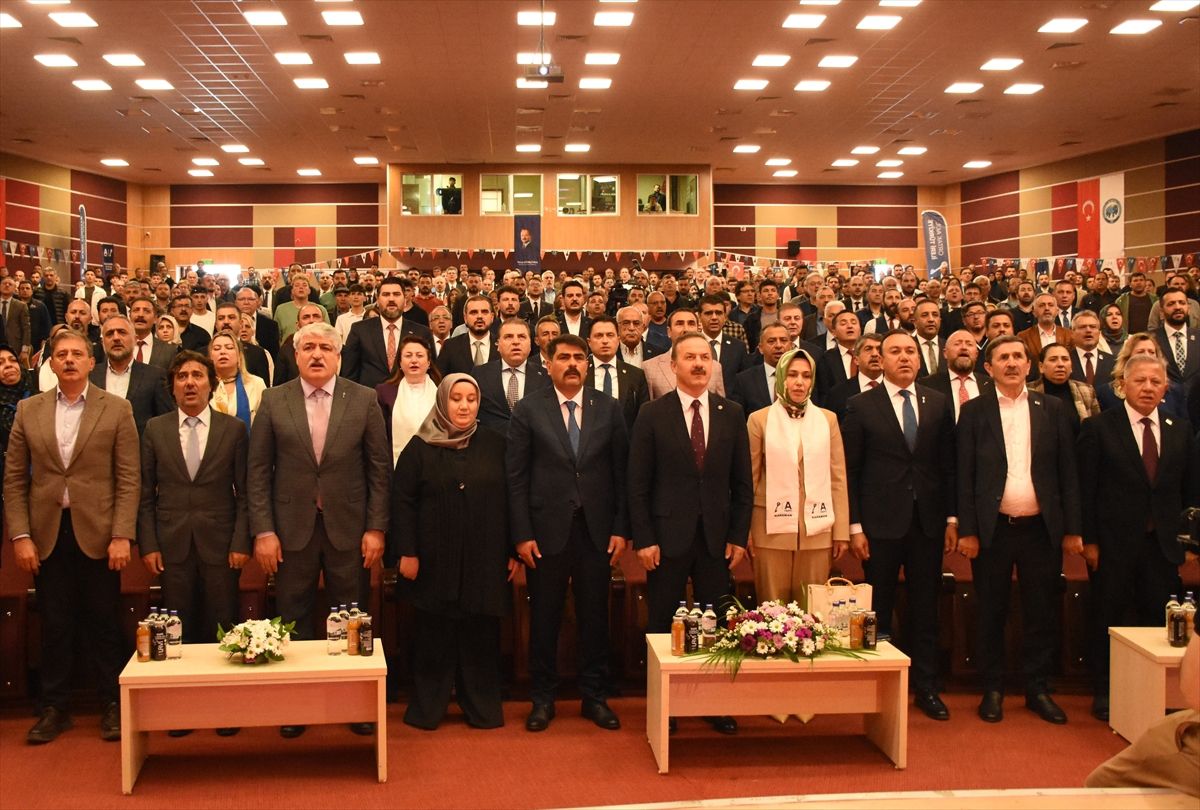 Anahtar Parti Genel Başkanı Ağıralioğlu, Karaman'da partililerle buluştu