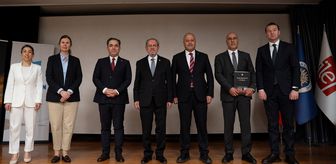 Ankara Üniversitesinde '15 Temmuz Manşetleri Gazetecilik Atölyesi' düzenlendi