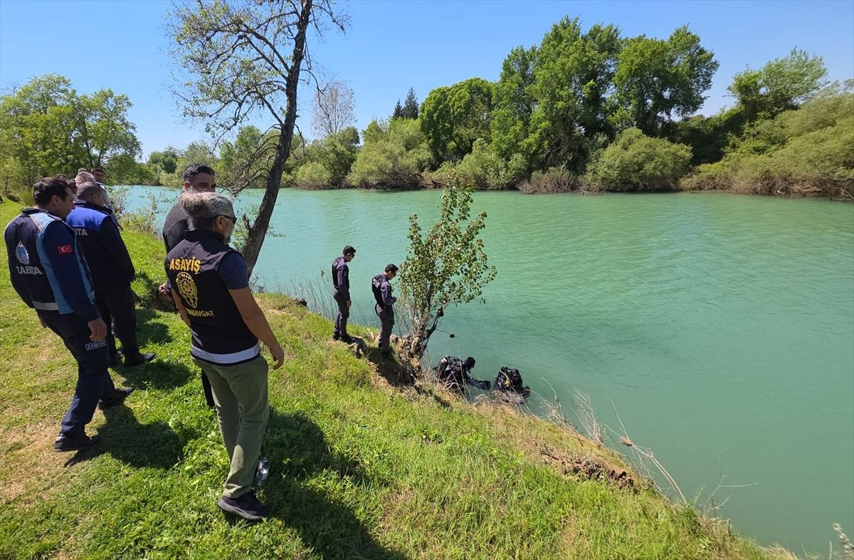 Antalya'da 6 gündür kayıp olan belediye personeli için ırmakta arama çalışması yapıldı