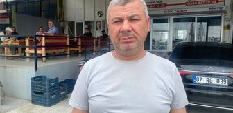 Antalya'da biber yüklü kamyonetin çalınması güvenlik kamerasınca kaydedildi