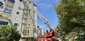 Antalya'da bir apartmanın teras katında çıkan yangın söndürüldü