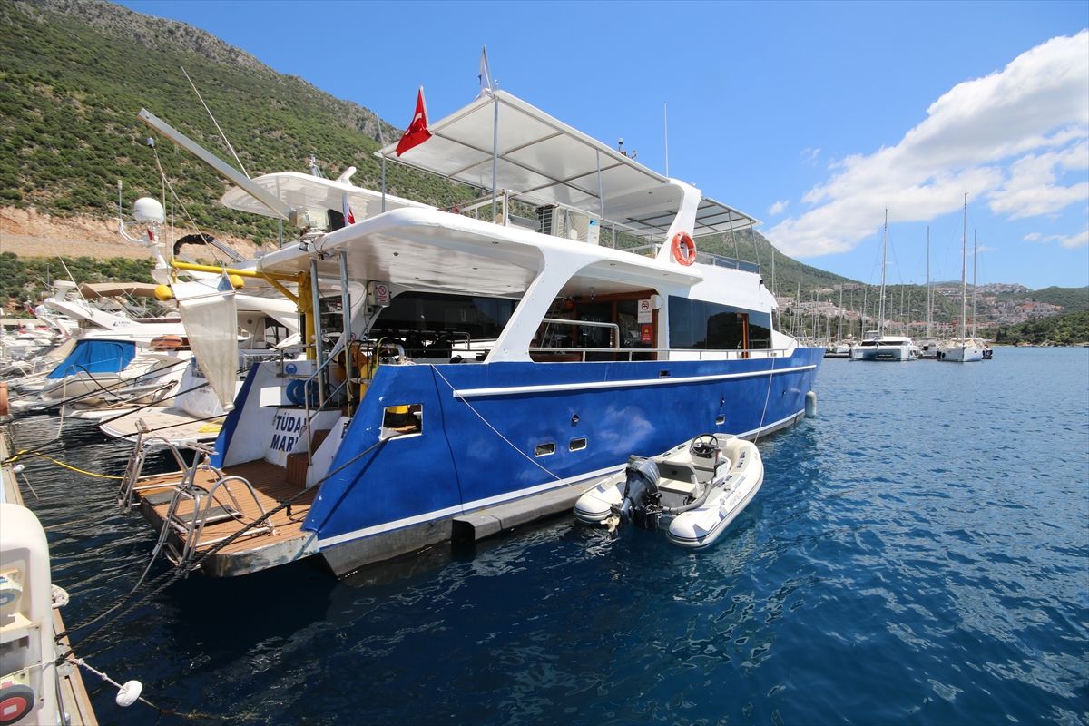 Antalya'da 'Deniz Biyoçeşitliliği ve Okuryazarlığı Projesi' ile deniz ekosistemi araştırılıyor